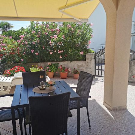Apartments Dajana Silo מראה חיצוני תמונה