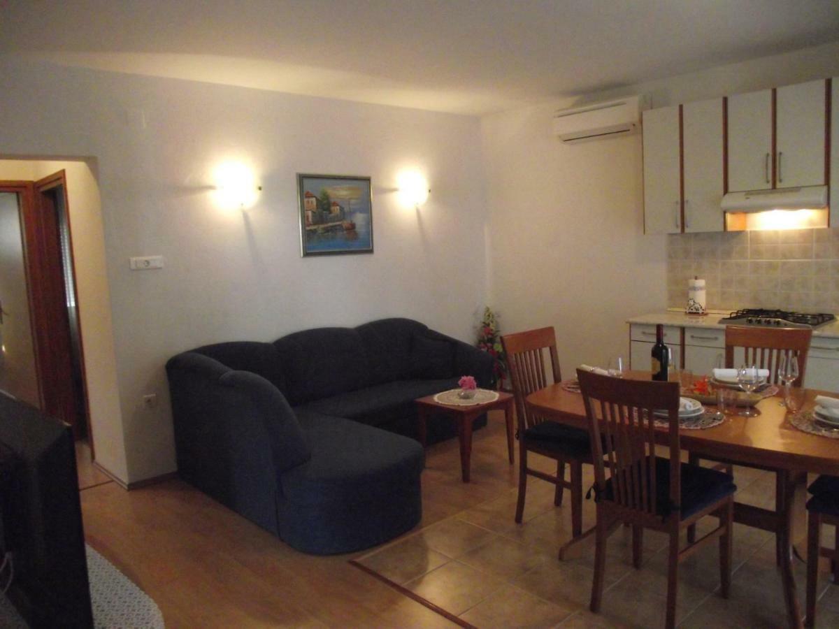 Apartments Dajana Silo מראה חיצוני תמונה